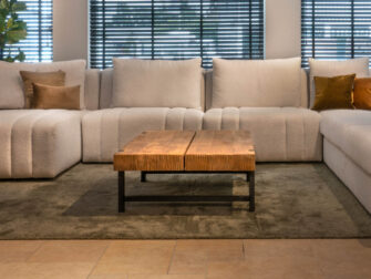 teak houten salontafel stalen onderstel