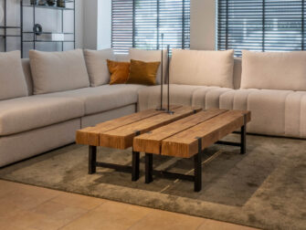 teak houten salontafel stalen onderstel