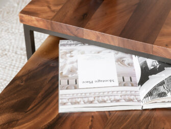 suar houten salotnafel