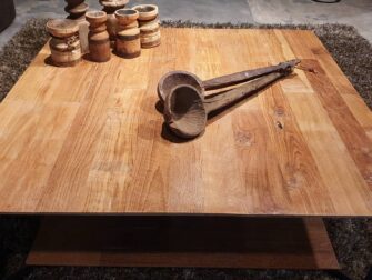 sfeervolle salontafel teak