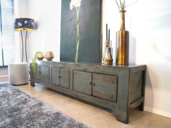 lang tv-meubel met opbergruimte