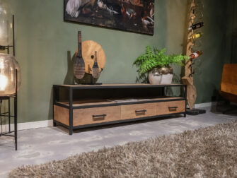 tv-meubel zwarte accenten