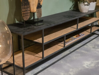 tv-meubel met open vakken