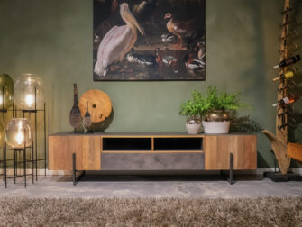 a/v meubel industrieel