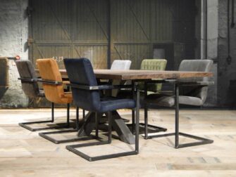 eiken eettafel spinnepoot