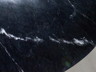 zwarte industriële eetkamertafel eleonora