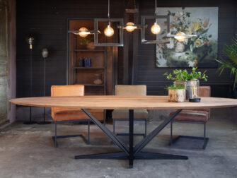 eiken houten ovale tafel