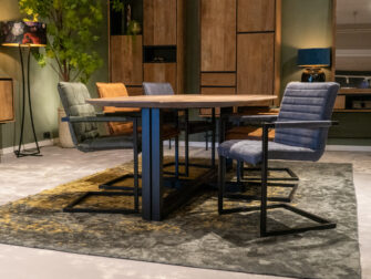 stoere eiken eettafel ovaal verjongd