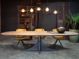 maatwerk industriële eiken eetkamertafel
