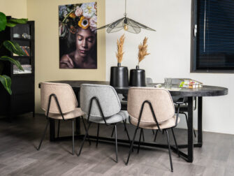 zwarte ovale tafel eleonora stalen onderstel