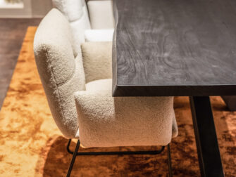 eettafel acacia hout direct uit voorraad