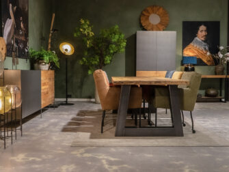 donker stalen onderstel