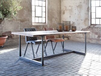 robuuste industriele tafel