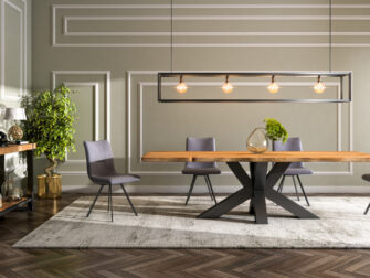 eettafel spinnenpoot