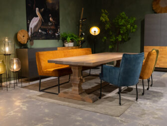 landelijke eetkamertafel