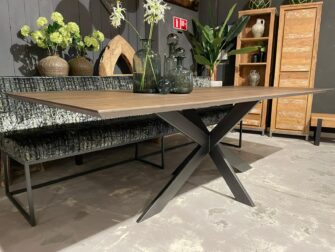 eiken verjongde eettafel