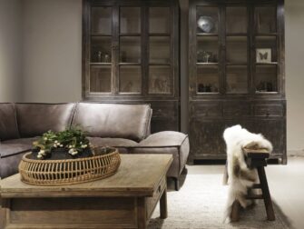 Vitrinekast Perpignan - 130x50x225cm