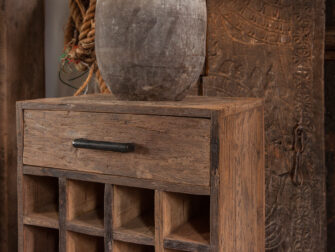 wijnkast ruimte voor veel flessen