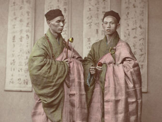 bhm-land-of-the-rising-sun-017-118x70-rvs-mko