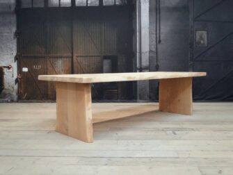 massief eiken boomstamtafel