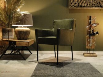 Stoere groene eetkamerstoel