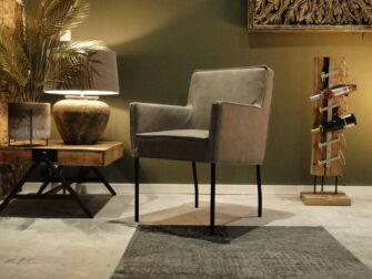 Eetkamerstoel met armleuning