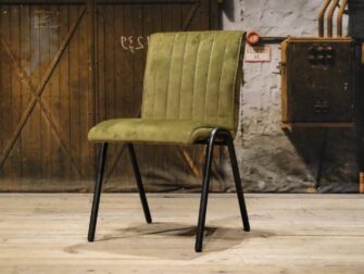 stoere groene eetkamerstoel