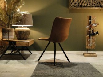 camelkleurige eetkamerstoel