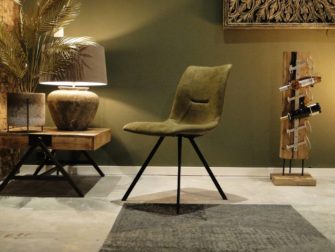 stoere groene eetkamerstoel