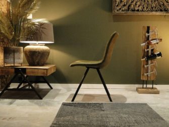 mosgroene eetkamerstoel