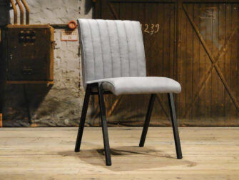 grijze industriële eetkamerstoel