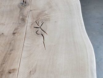maatwerk eiken boomstamtafel
