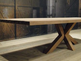 Tafel Chartres - 300x100 met 6cm massief standaard rustiek enkel gerookt oud eiken blad