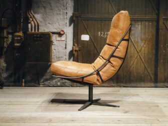 Fauteuil Bruno zonder armleuning - geschuurd leer walnut