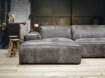 geschuurd leren hoekbank