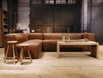 stoere bruine hoekbank