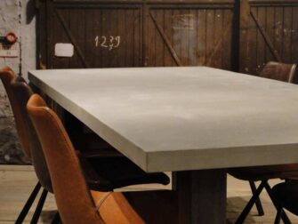 industriële betontafel