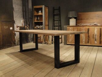 6 persoons industriele eettafel