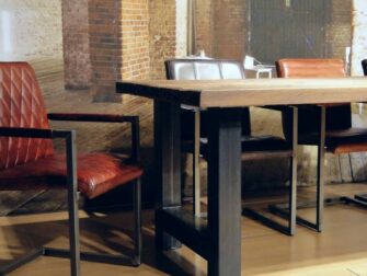 industriele eiken tafel caivano