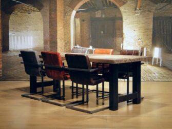 industriele eiken tafel caivano