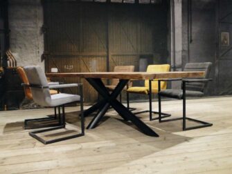 robuuste industriele boomstamtafel