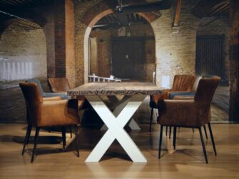 witte industriele eettafel