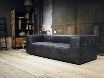 stoere zwarte leren bank