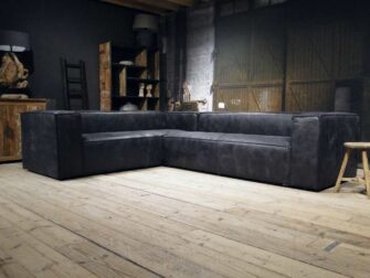 stoere zwarte hoekbank