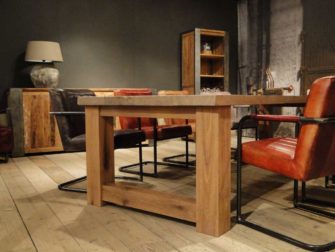 eiken kloostertafel reidar