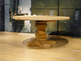 ronde kloostertafel eiken