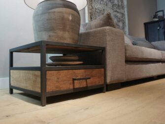 teak salontafel met lade