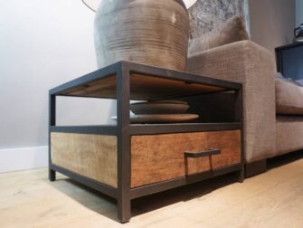 teak salontafel met lade