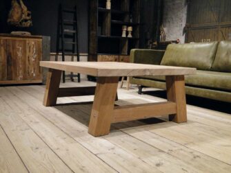 robuuste eiken salontafel