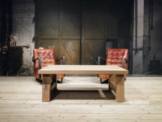 robuuste eiken salontafel